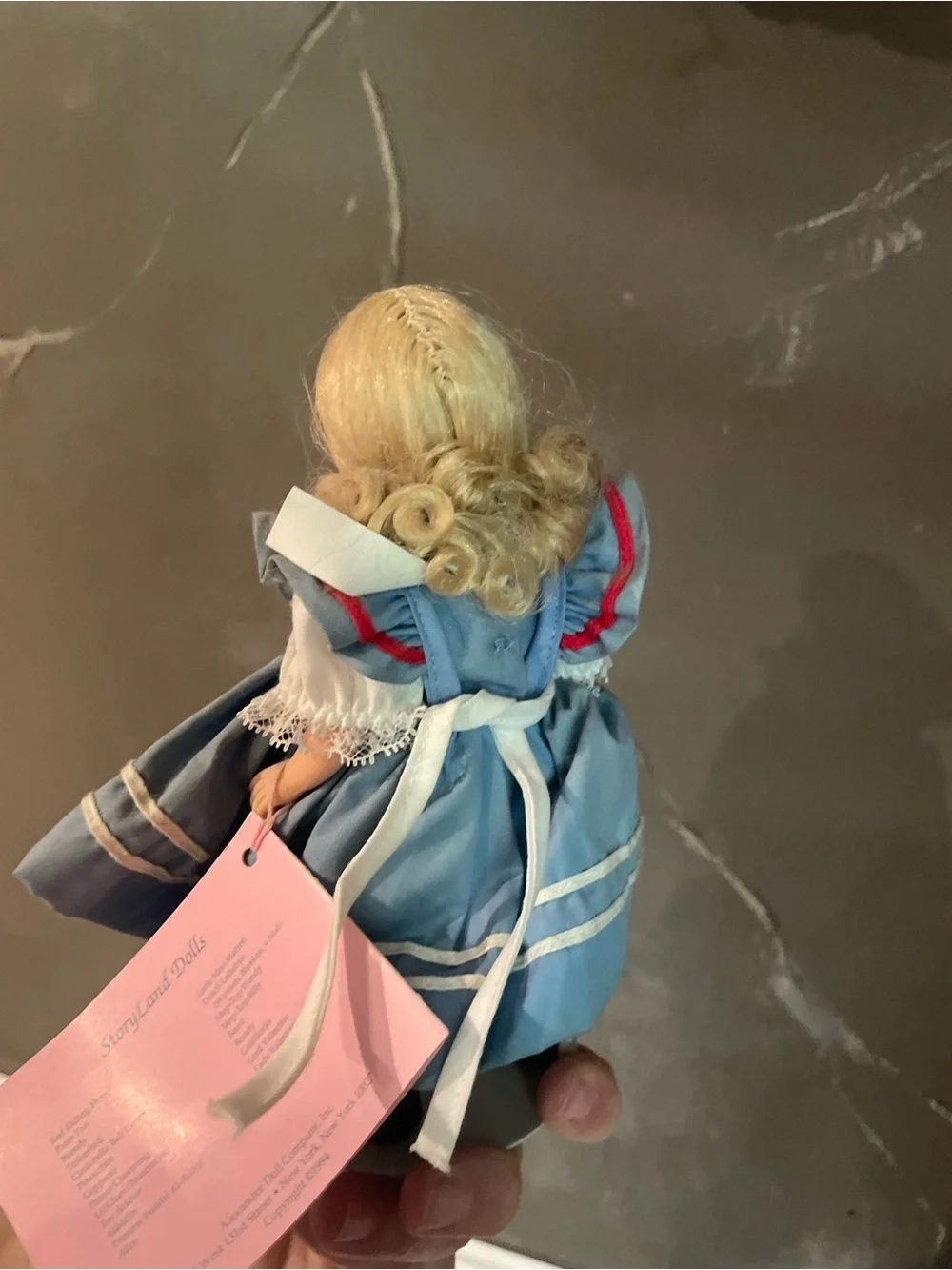 Alice in Wonderland Madame Alexander 8